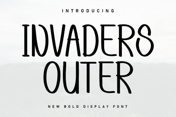 Invaders Outer: A Handwritten Display Font with Quiet Confidence